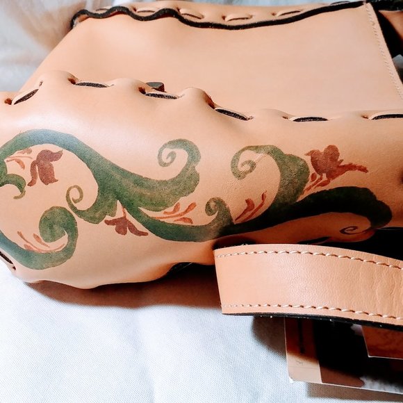 Patricia Nash Handbag - Picture 4 of 4